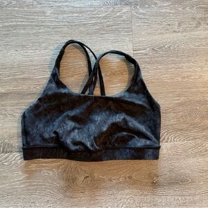 Lululemon Energy Bra Size 8 - EUC